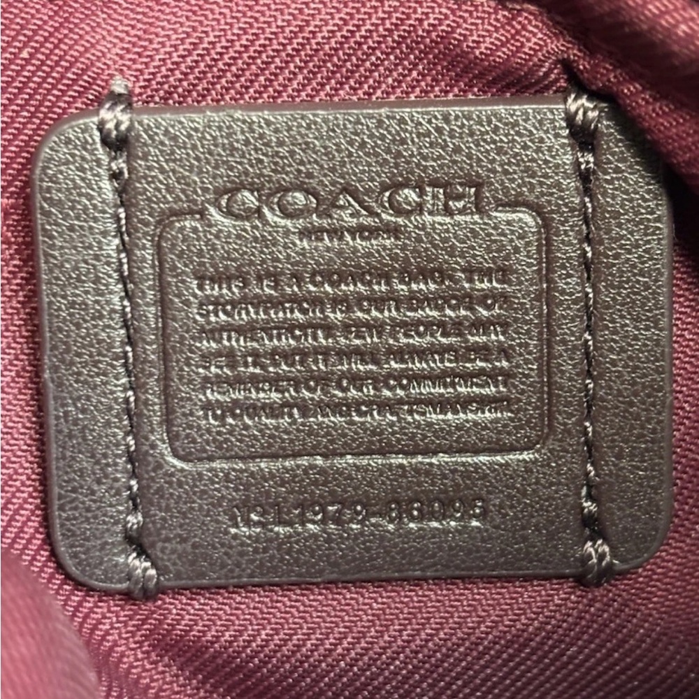 Coach Kitt Messenger Bag in Black #5697 - Picture 9 of 11
